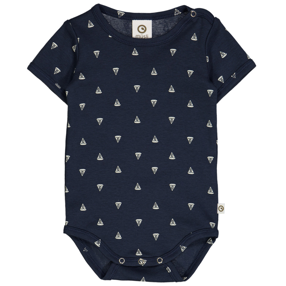 Organic Sailboat body